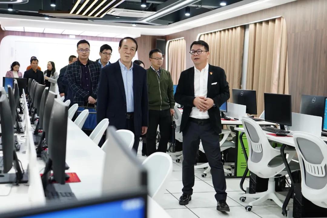 微信图片_20211022081018.jpg