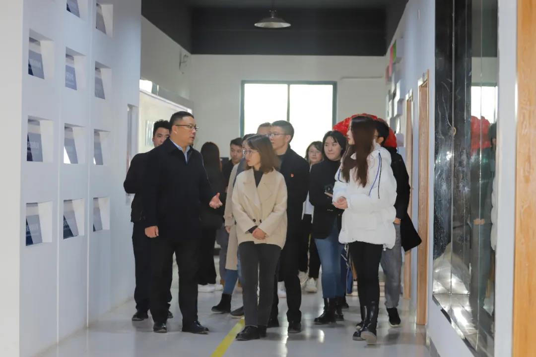 微信图片_20211209085306.jpg