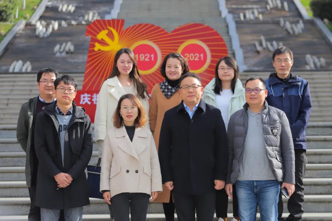 微信图片_20211209085345.jpg