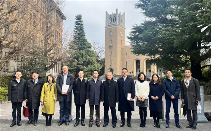 中国新高教集团一行在早稻田大学考察交流合影.png